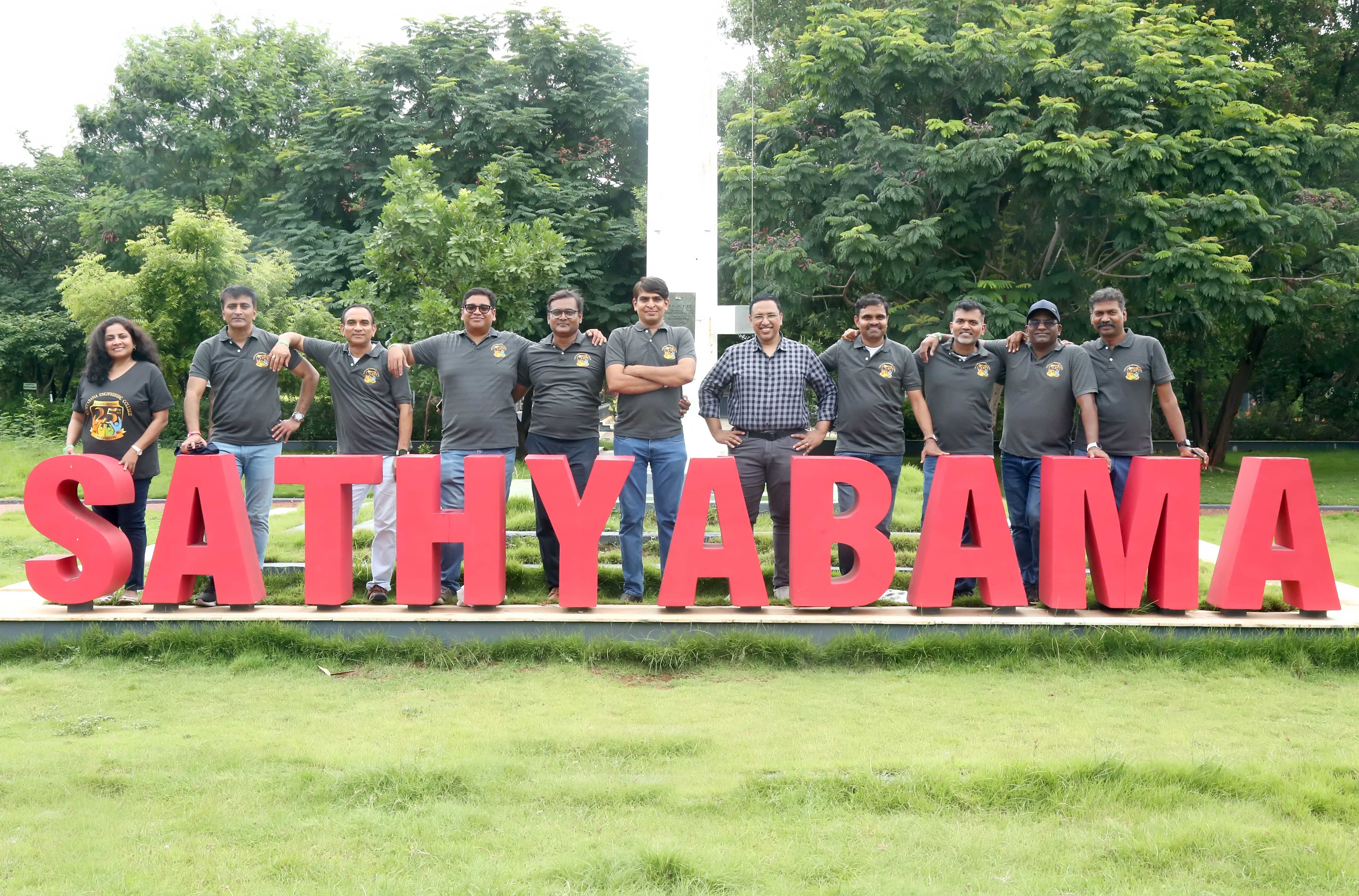 Alumni 25th-Reunion | 1999 Passed out