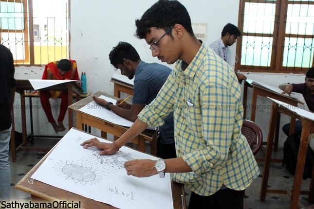 Design Club has conducted "DA Vinci’s Consilio – drawing skills workshop" on 22nd August, 2019. Many students participated with enthusiasim.